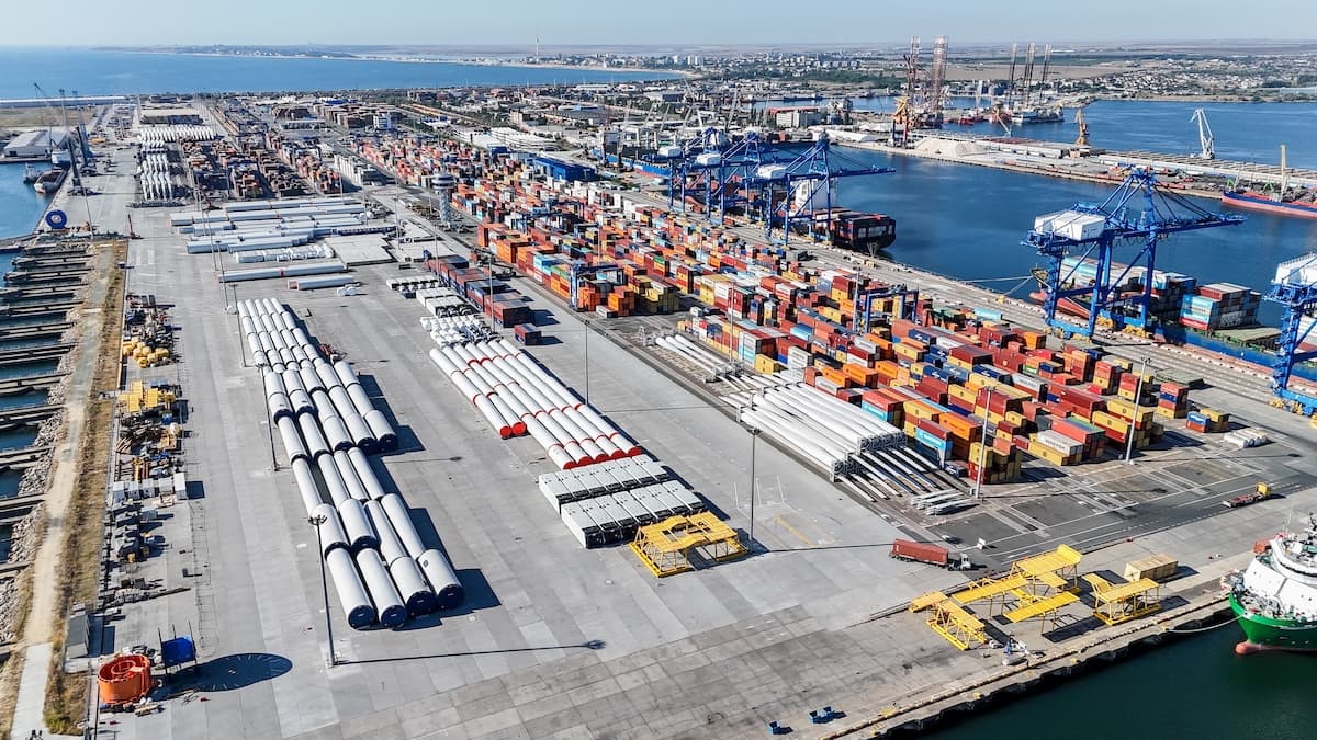 DP World terminal at Constanța Port.