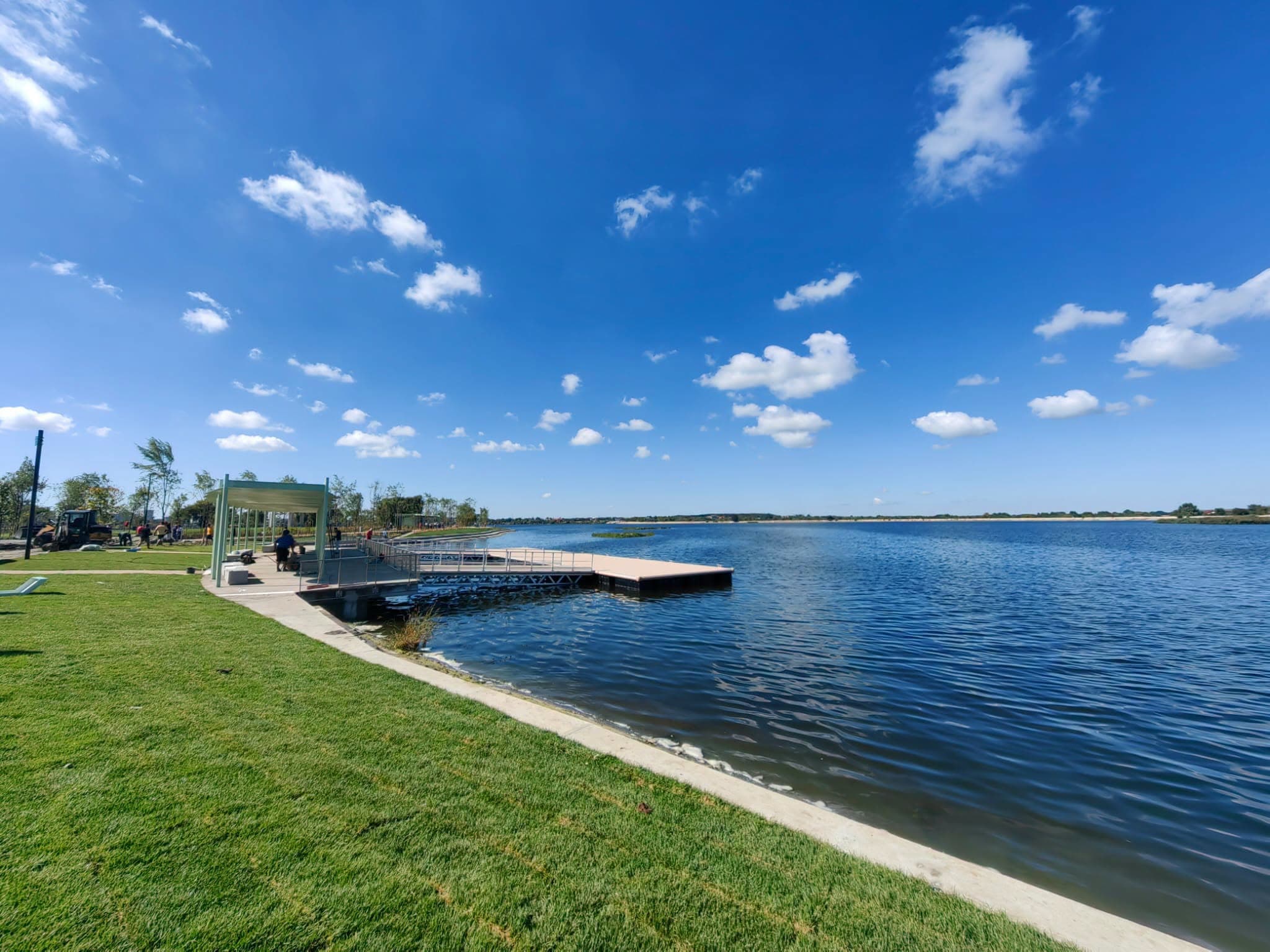 A sunny day at Lacul Morii
