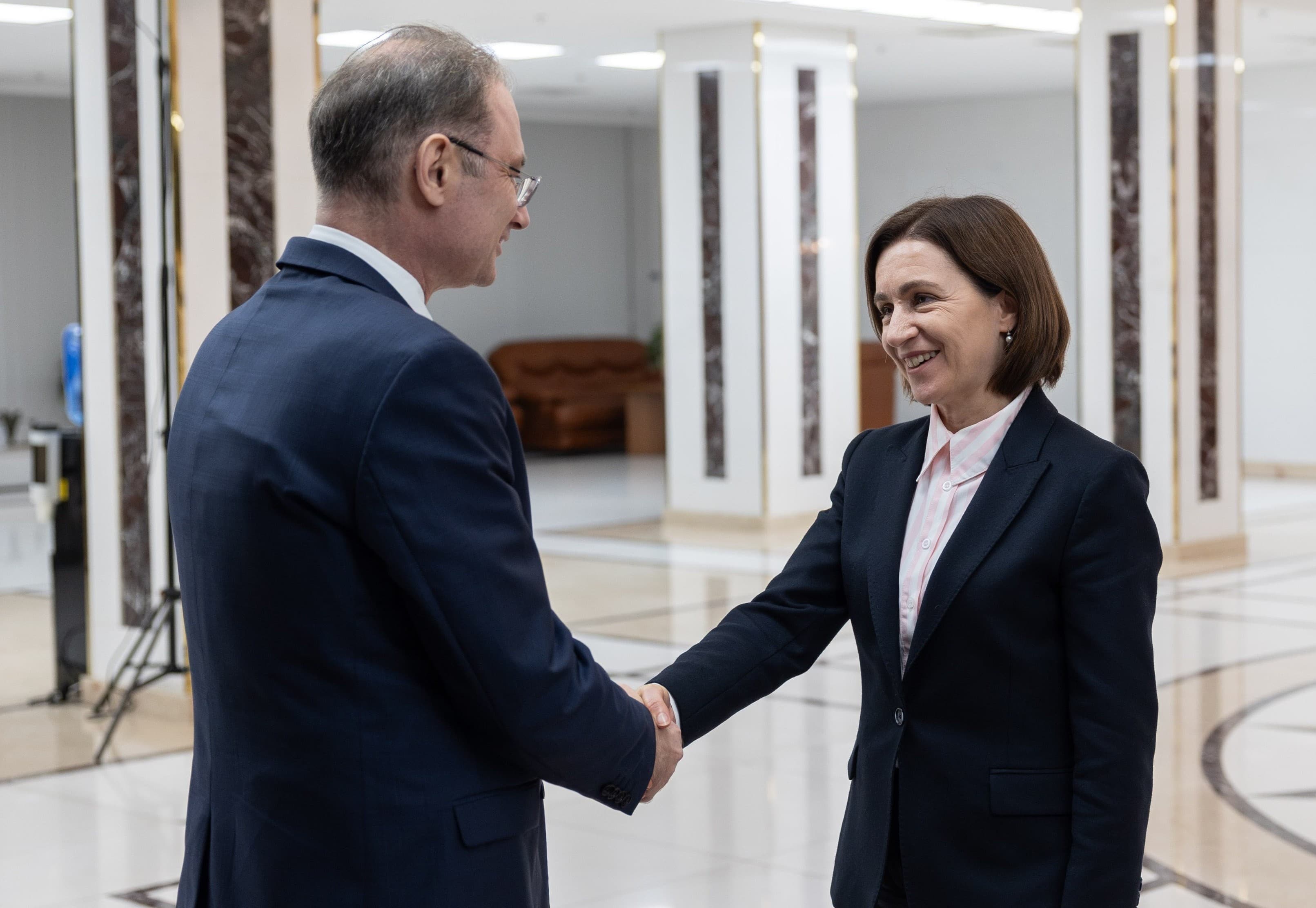 Luca Niculescu and Maia Sandu