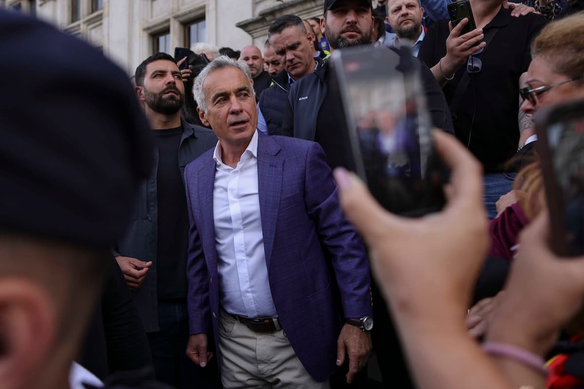 Călin Georgescu leaves the Bucharest Court of Appeal on September 29, 2026.