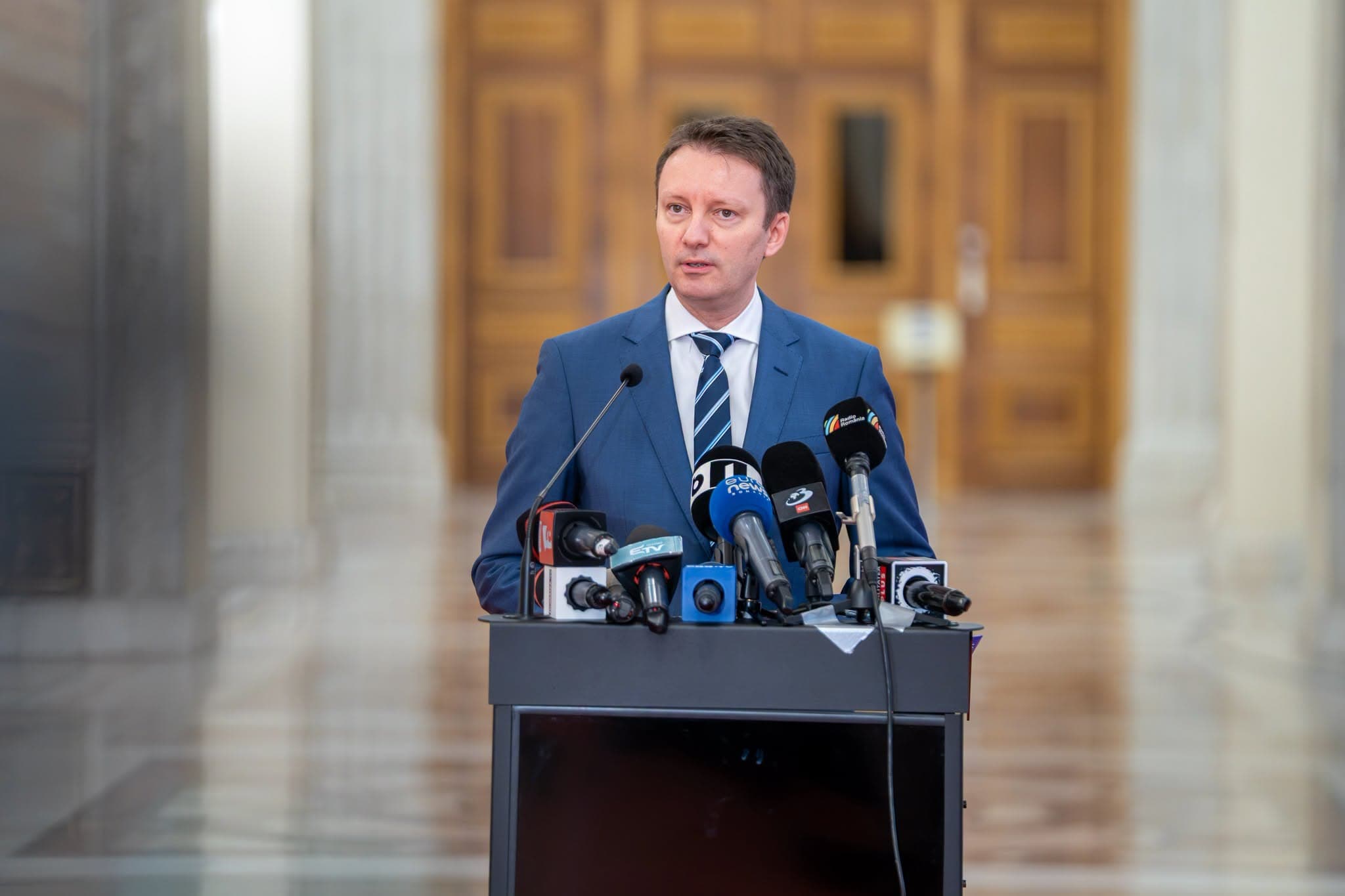 The PM minister-designate unveiled the guidelines of his governing strategy on September 23