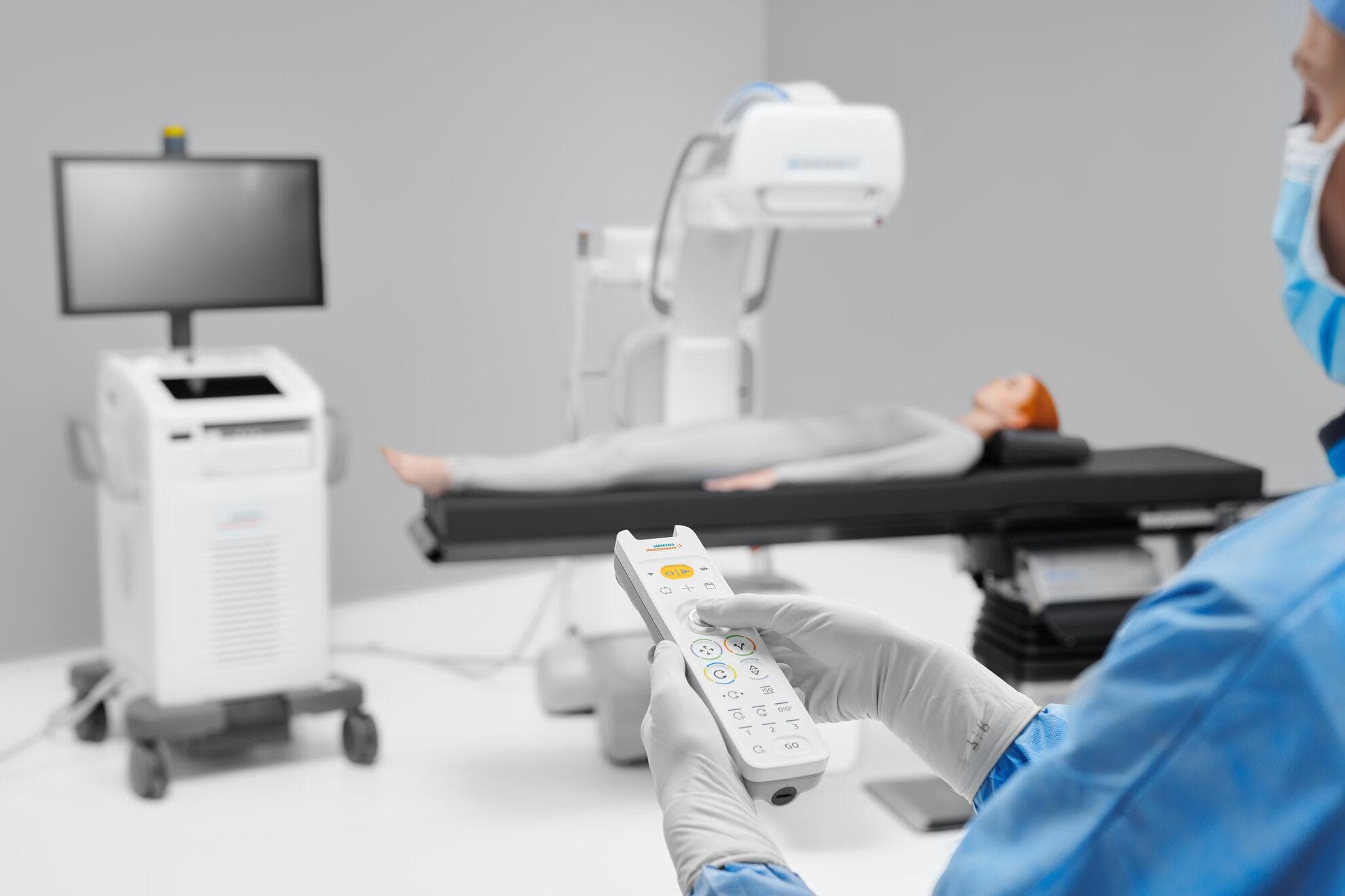 Siemens Healthineers presents self-driving automated C-arm Ciartic Move for faster intraoperative imaging
