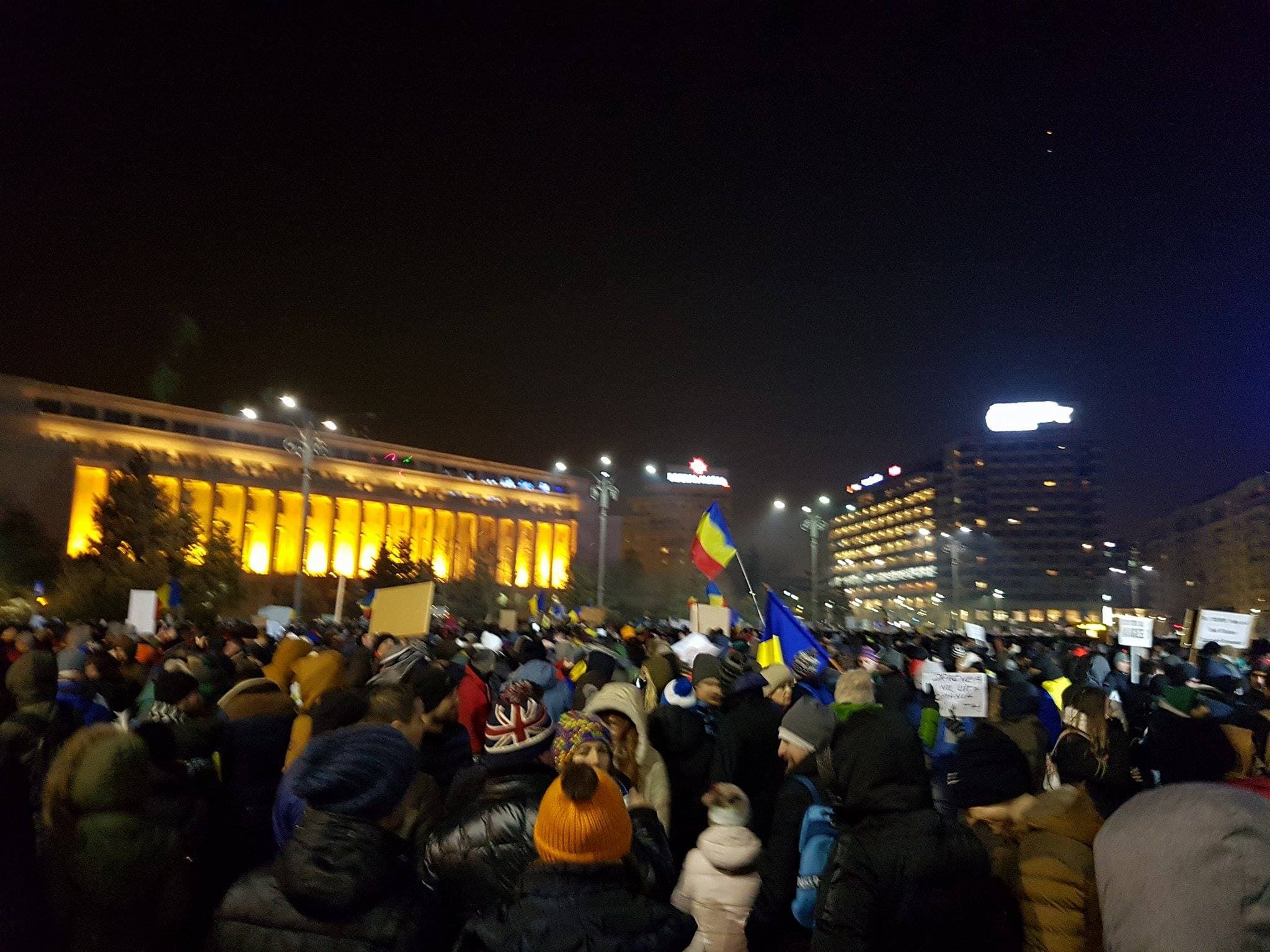 Govt.'s decision on corruption and protests in Romania reverberate in the international press