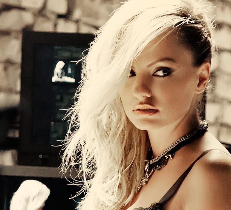 Romanian Song All My People By Alexandra Stan Feat Manilla Maniacs Romania Insider