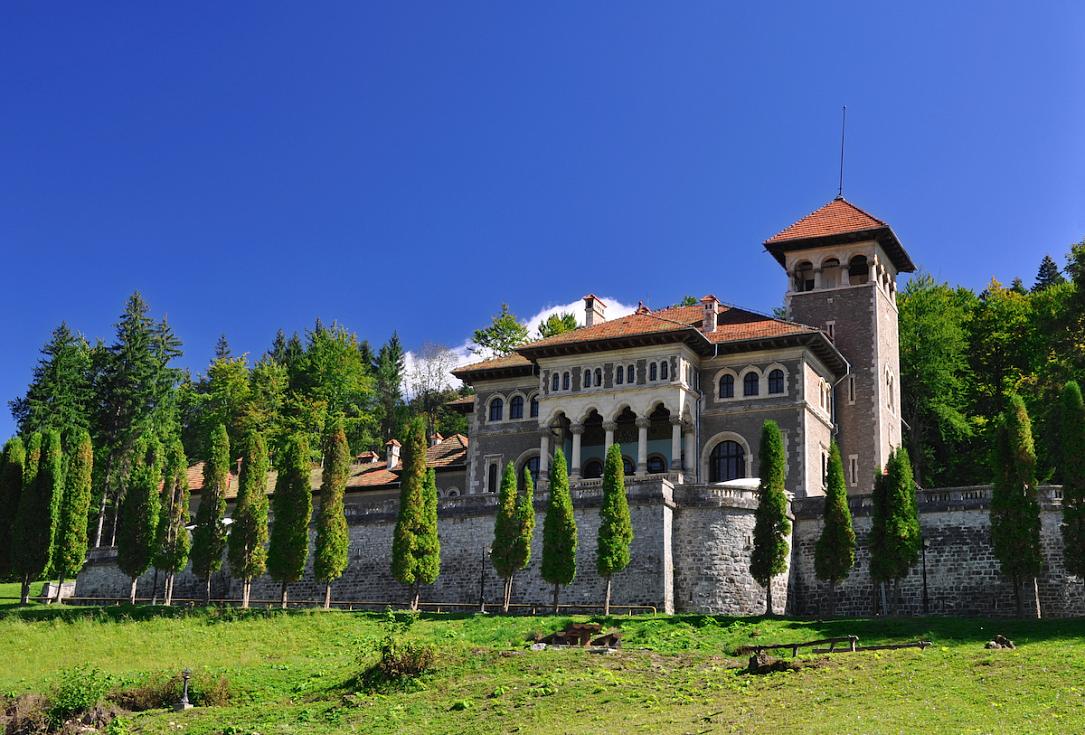 Works By Pablo Picasso Gustav Klimt Salvador Dali Go On Display At Romania S Cantacuzino Castle Romania Insider