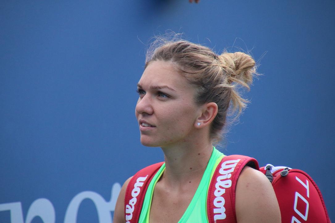 Romanian Tennis Ace Simona Halep Withdraws From Roland Garros Romania Insider