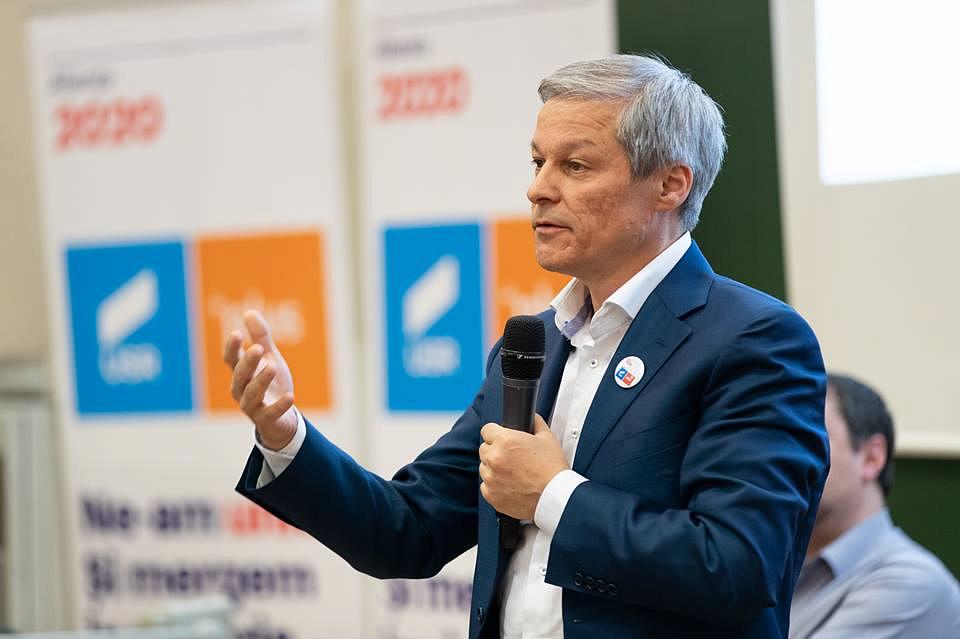Former Romanian Pm Considered For Head Of Renew Group In Ep Romania Insider