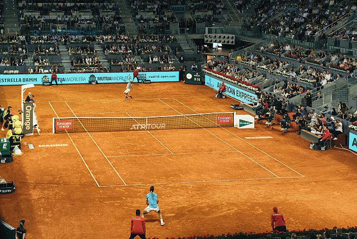 Welcoming the New Year in Romania the traditional way | Romania Insider