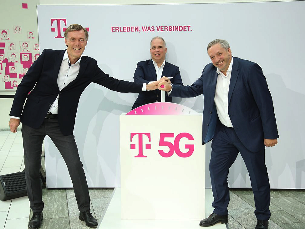 p huawei partners telekom for 5g boost