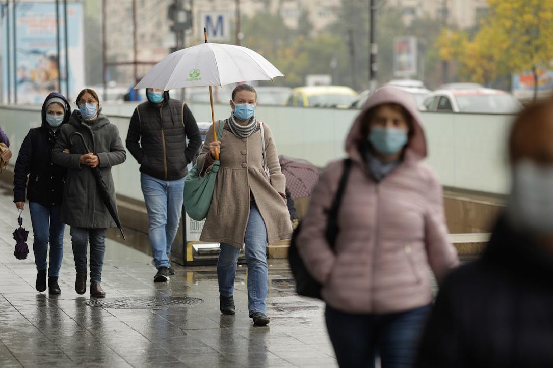 Romania S Constitutional Court Rules Against Law On Mandatory Wearing Of Face Masks Romania Insider