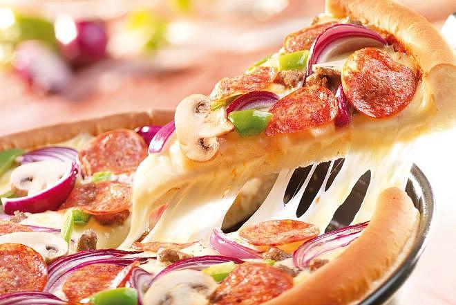 Home Deliveries Pizza Hut S Bet For Growth On The Romanian Market Romania Insider