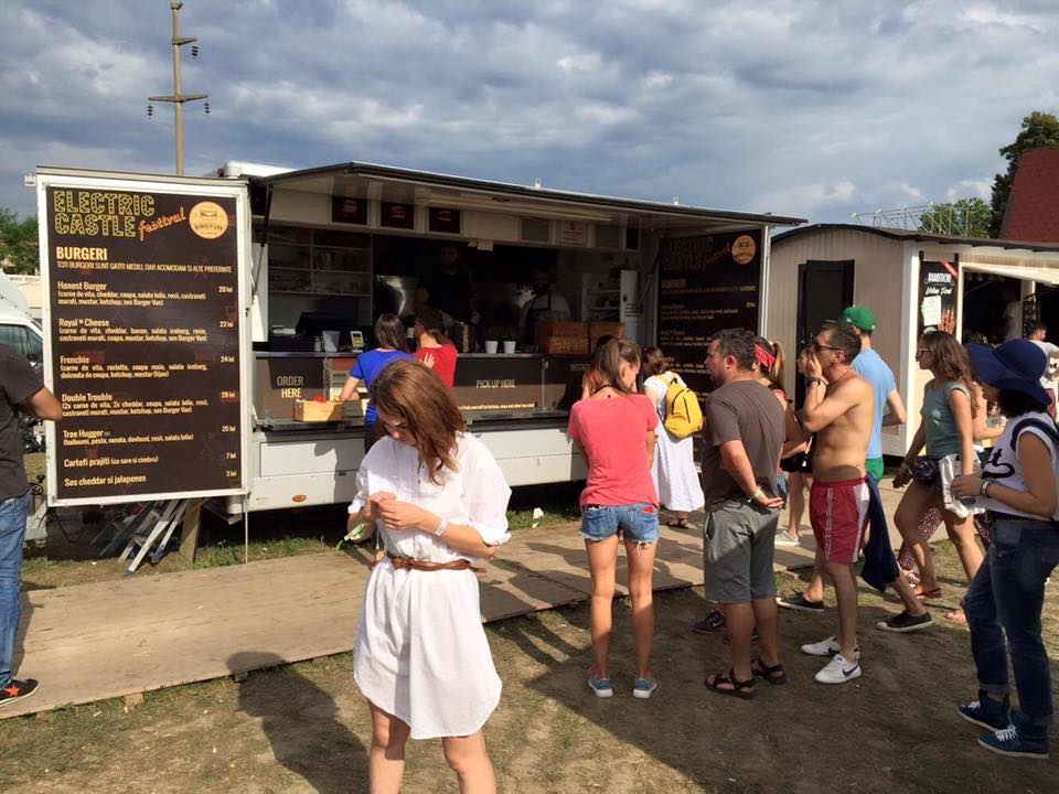 Over 100 Food Trucks At Dedicated Bucharest Festival Romania Insider