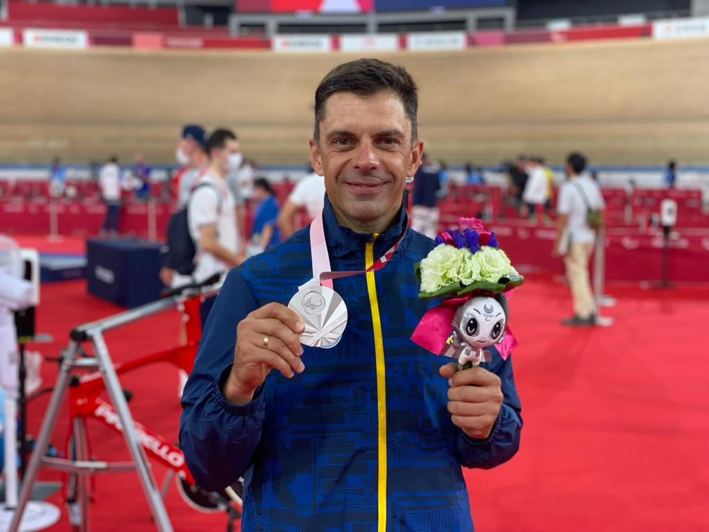 Former sports minister Eduard Novak will cycle for Romania at the Paralympic Games