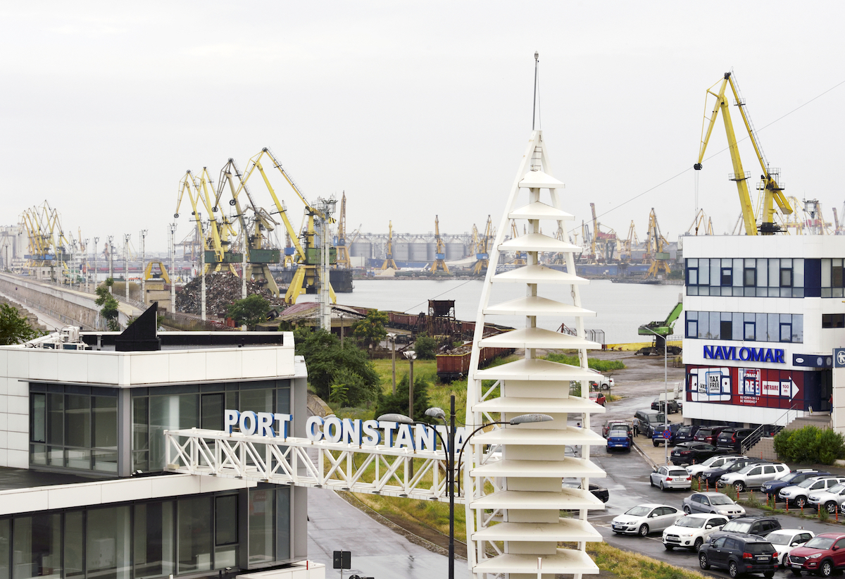 Seven investors interested to build bitumen terminal in Constanta port