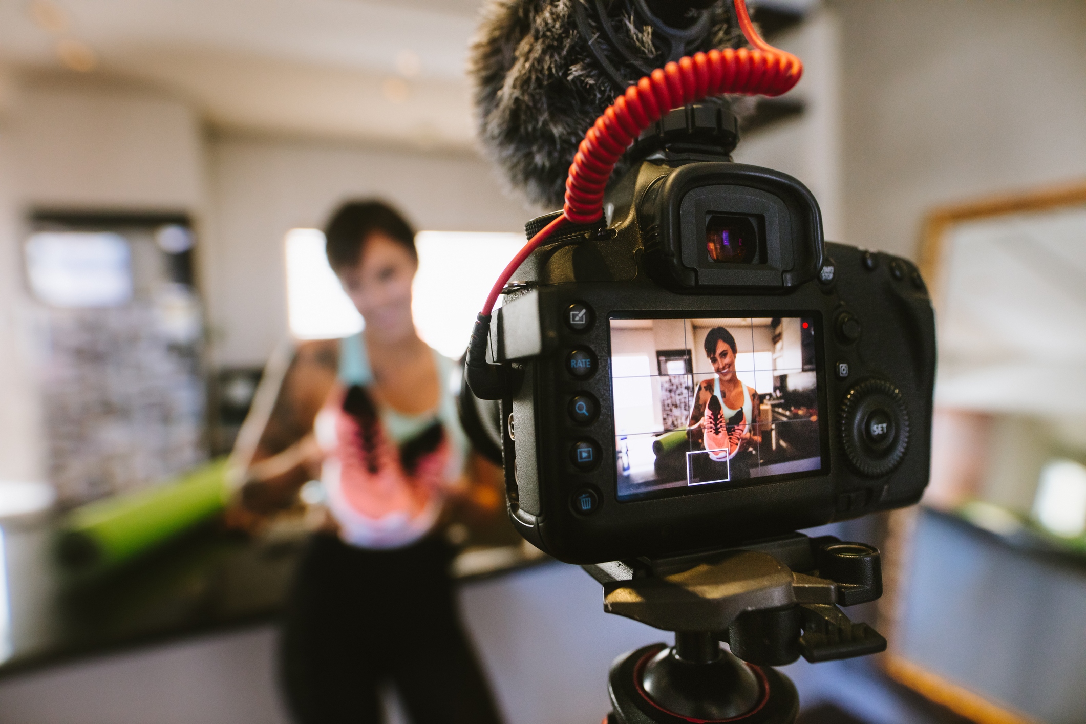 Romanian university offers influencer, blogger and vlogger courses