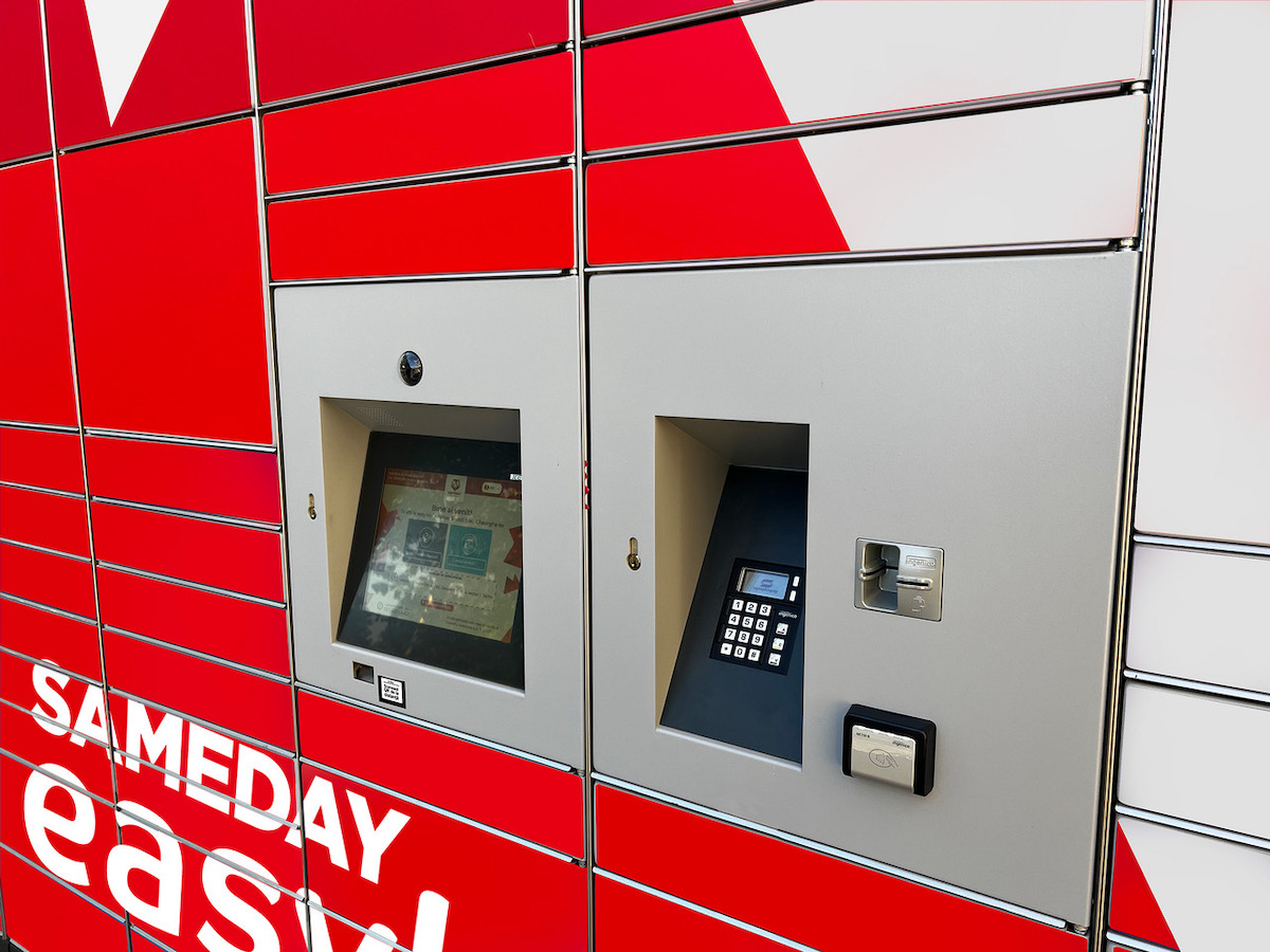 Sameday takes EUR 25 mln loan from Banca Transilvania to expand locker network in Romania, Hungary and Bulgaria