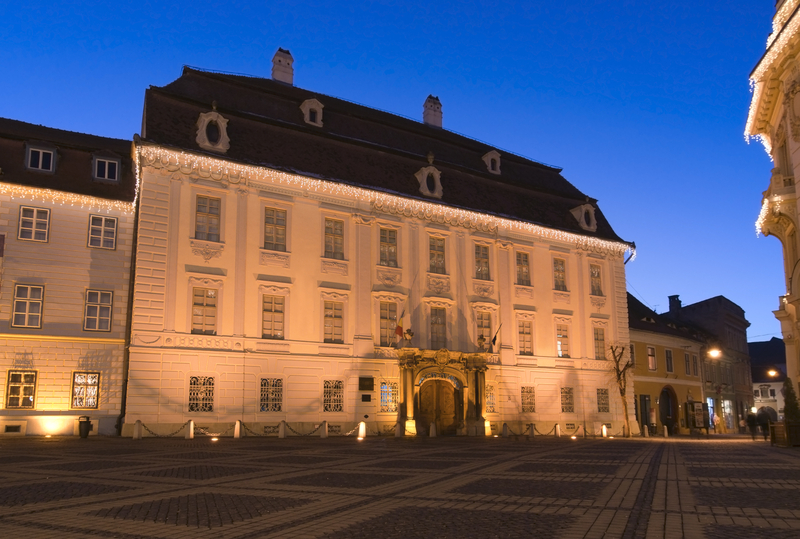 Muzeul Brukenthal aduce în premieră în România capodopera lui Raphael, Tânăra cu unicorn, în 2027, parte a unei colaborări internaționale.