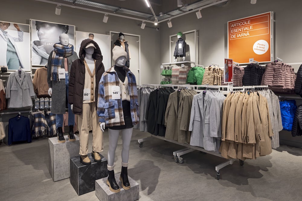 Primark opens first store in Romania after EUR 10 mln investment ...