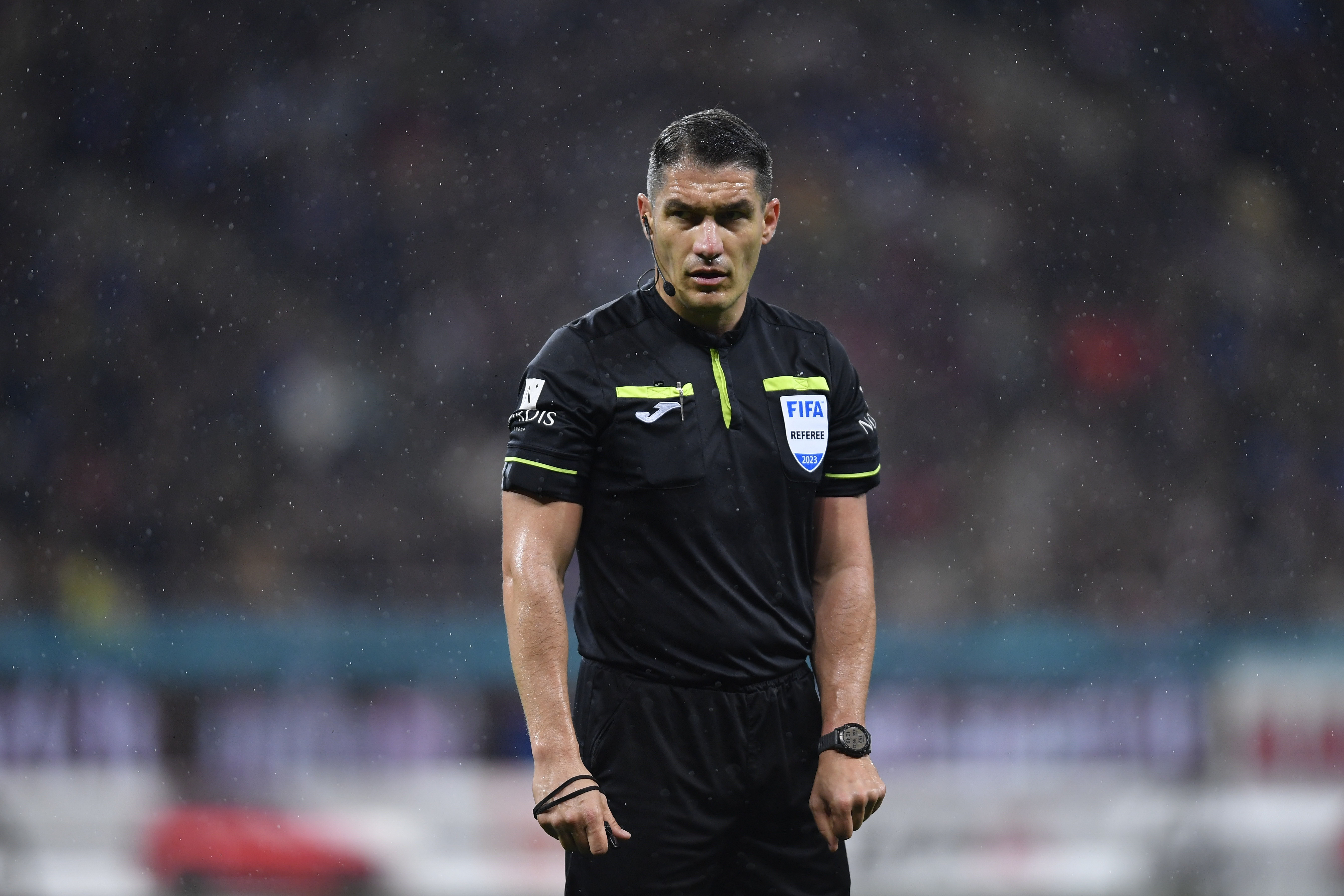 Romanian referee to oversee UEFA Champions League final between PSG and Inter Milan
Rewritten: Istvan Kovacs va arbitra finala UEFA Champions League între PSG și Inter Milan pe 31 mai, la Munchen – Al treilea său final european recent!