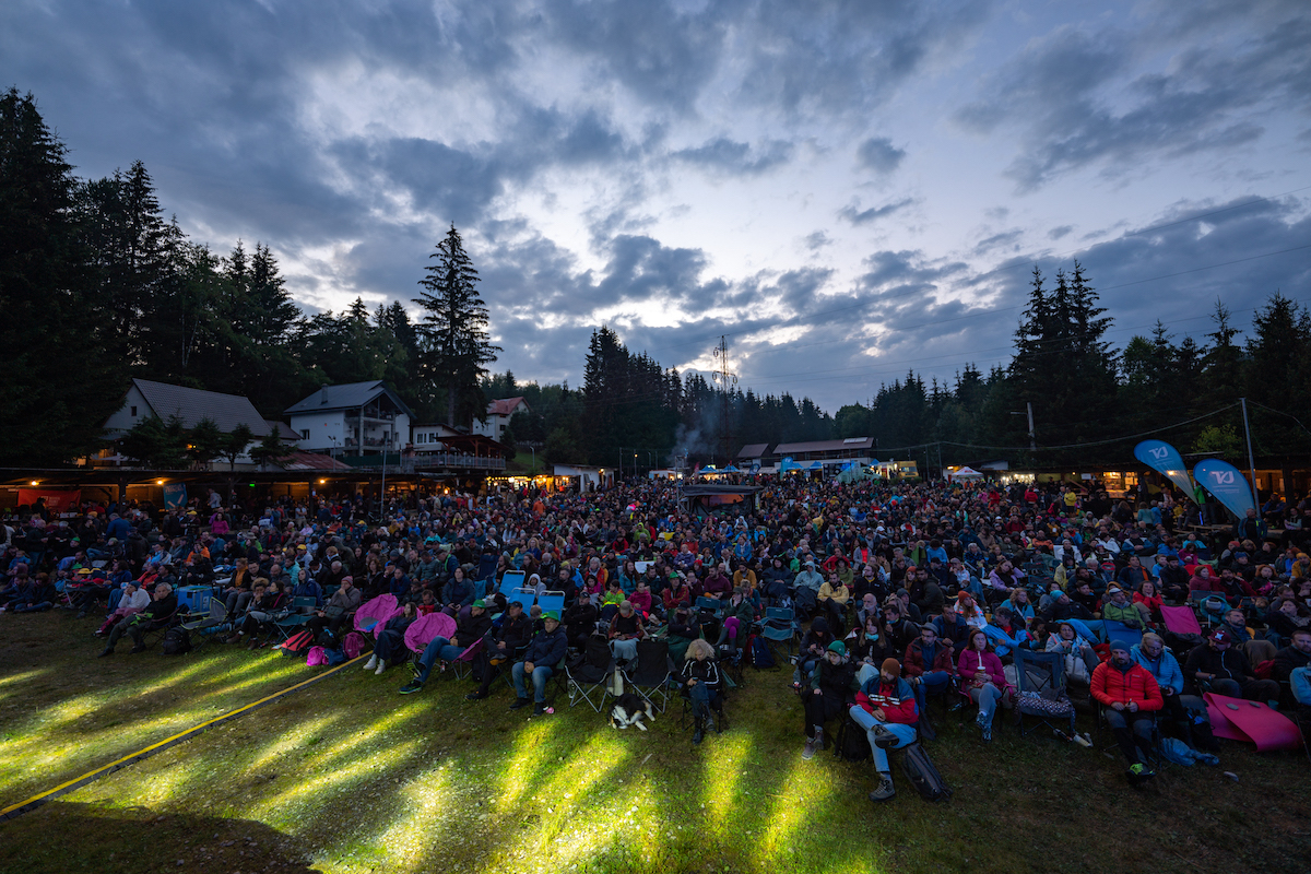 Weekend calendar: Summer films @ Elvire Popesco, Gărâna Jazz Festival, Amour à la française, Sibiu International Street Art Festival, Beach, please! and more