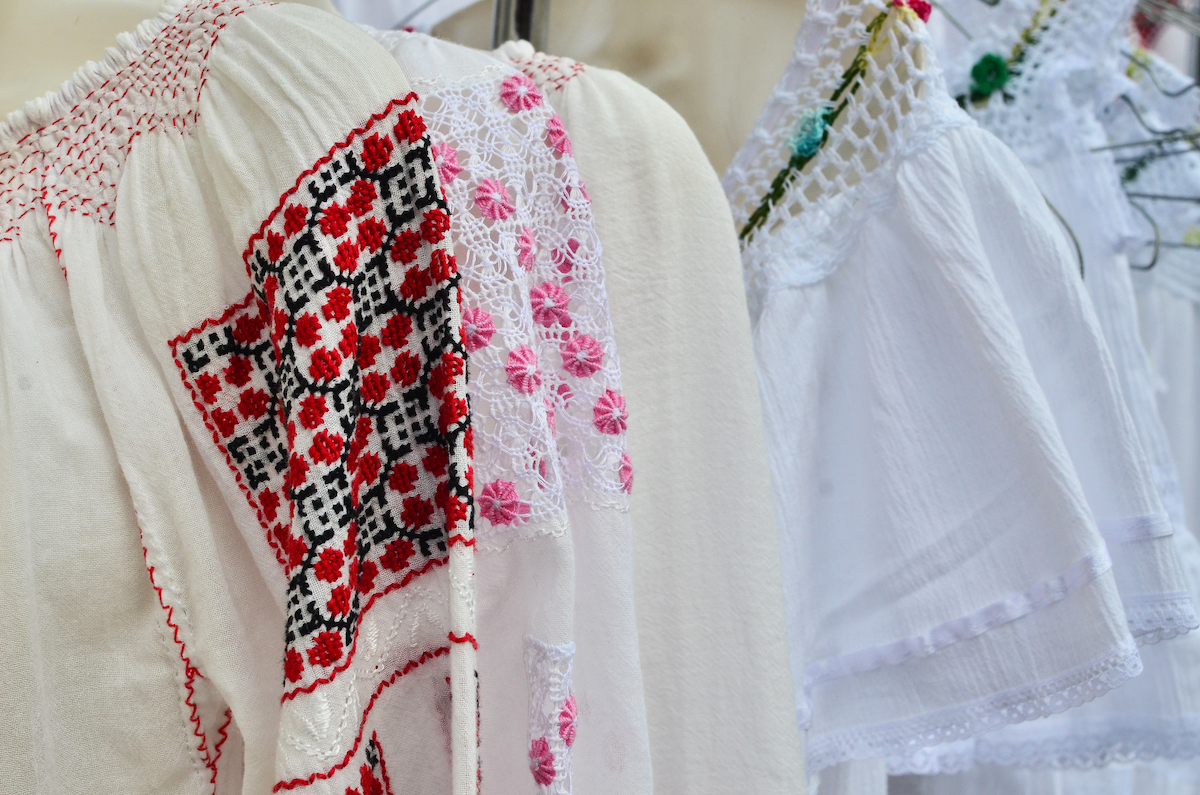Vancouver City Hall proclaims June 24 as the Universal Day of the Traditional Romanian Blouse