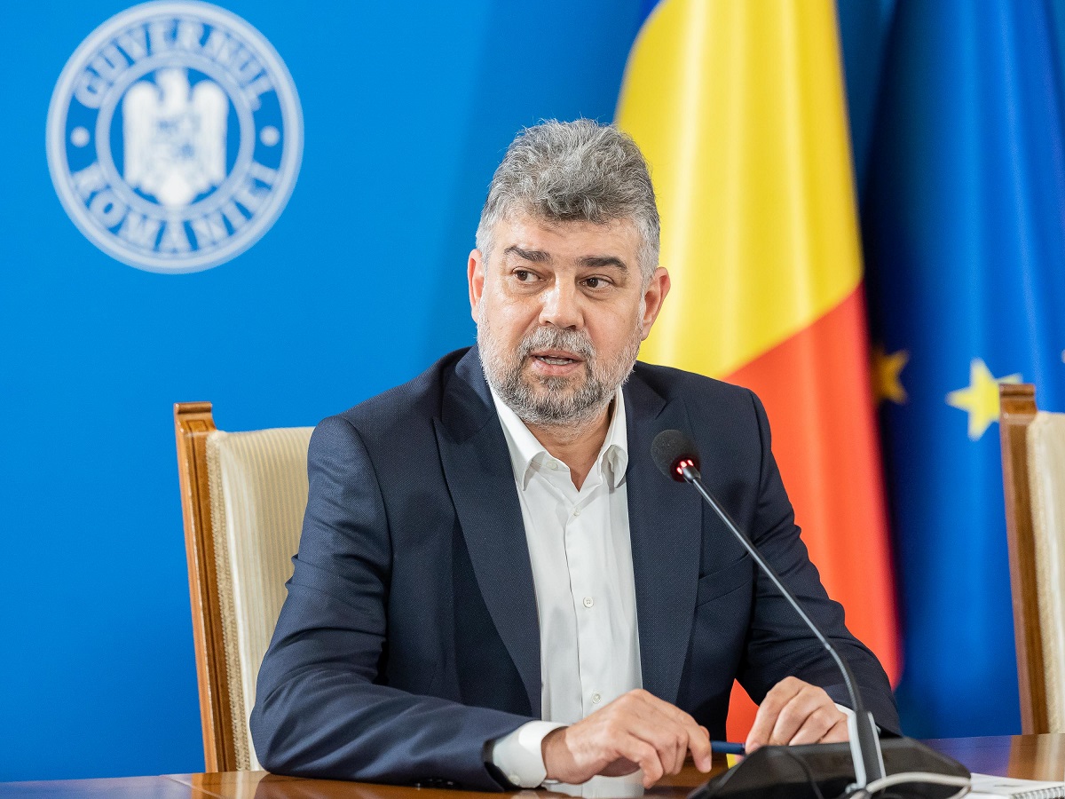Romania's PM promises no tax hikes but lower labour taxation