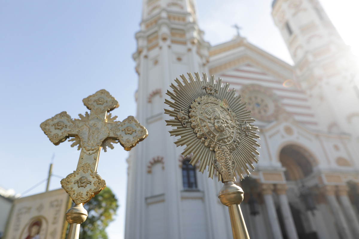 Priests’ canonization triggers disagrement between Romania’s Orthodox Church and Holocaust Study Institute