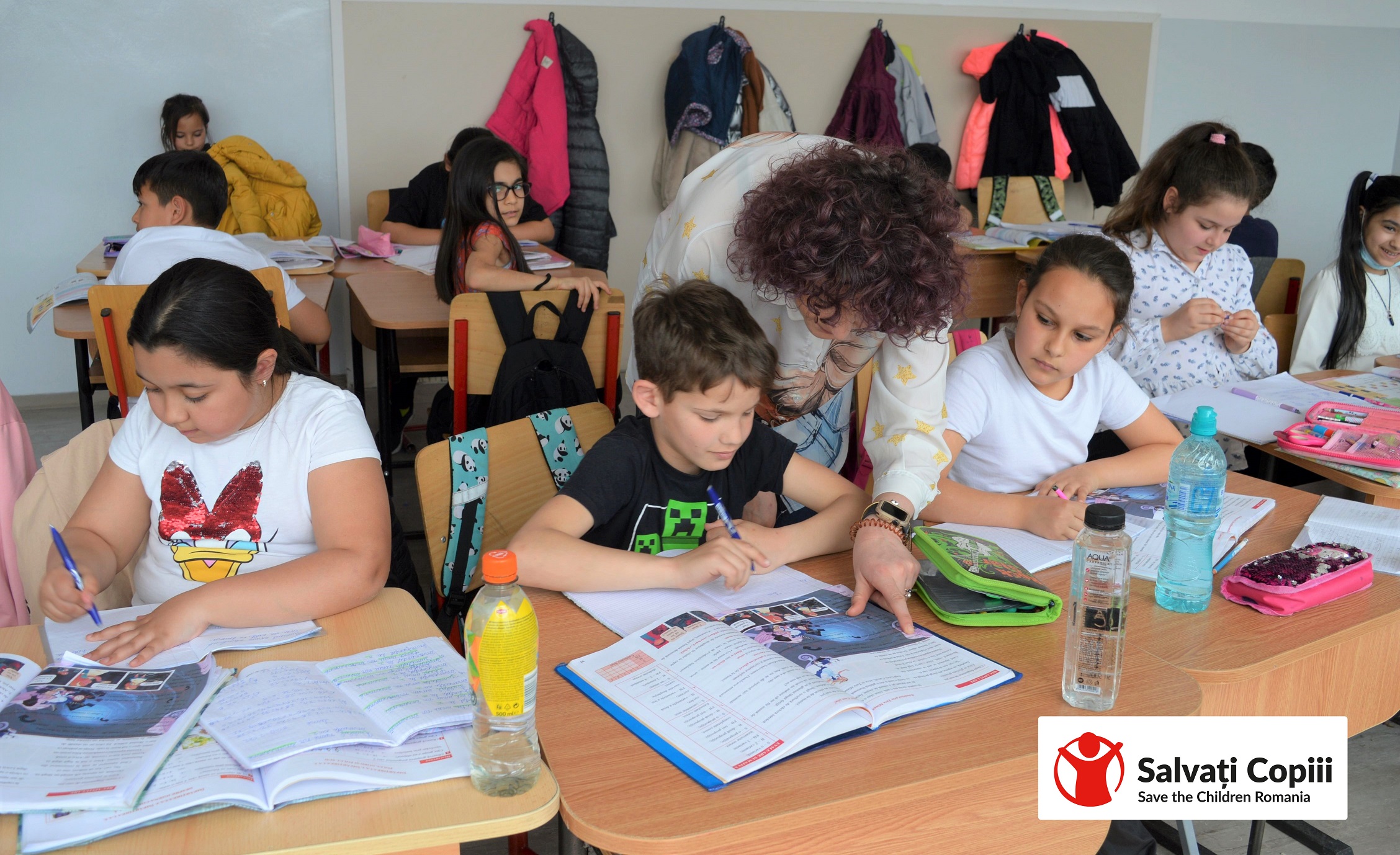 Save the Children Romania: PISA tests reveal 3-year schooling difference between children from different backgrounds