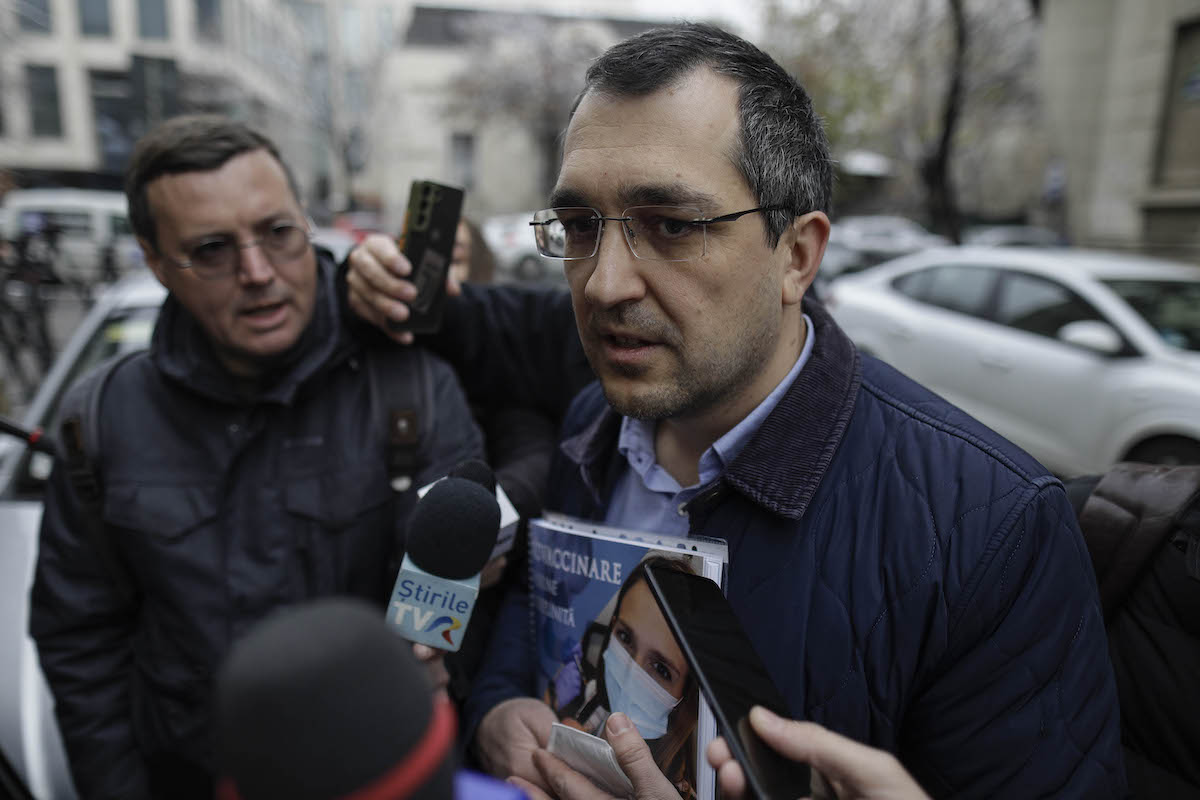 COVID vaccine purchases: Romania’s former health minister Vlad Voiculescu charged with abuse of office