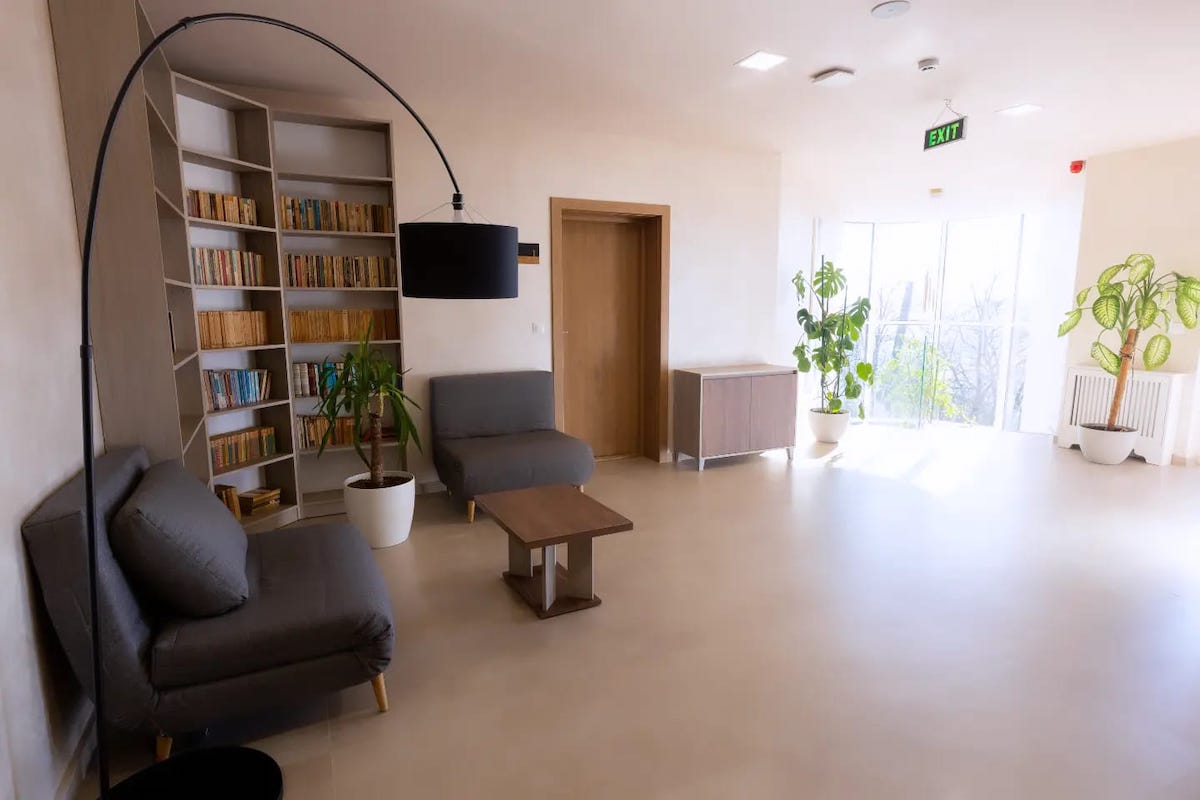 Romania’s first Therapeutic Community Center for treating addictions opens in Târgu Mureş