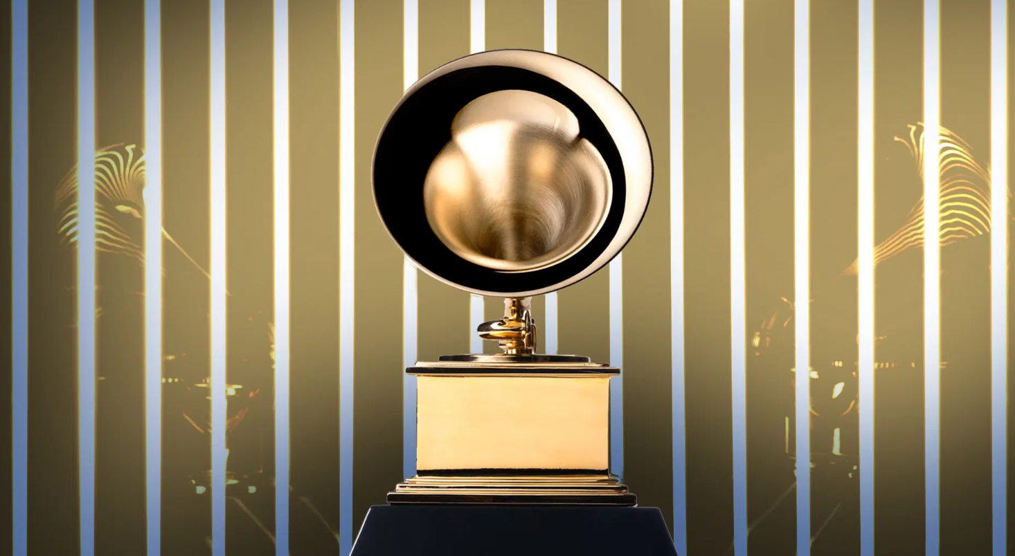 Romanian-born Şerban Ghenea wins Grammy as sound engineer for Taylor Swift album