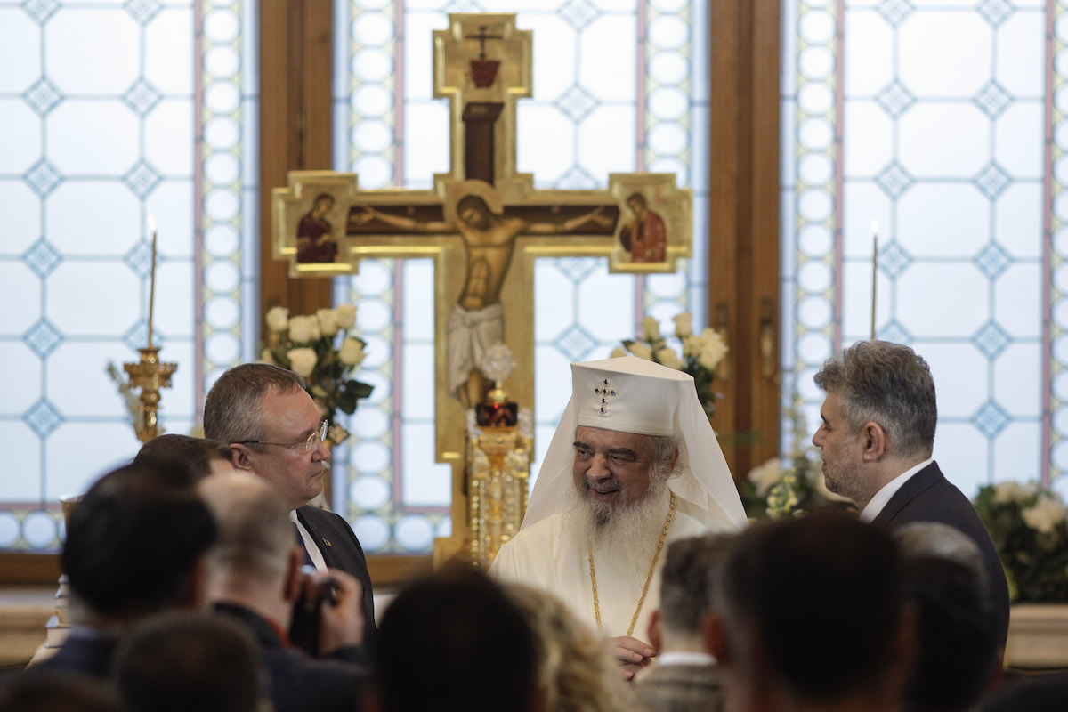 Orthodox chapel opened and consecrated inside Romanian Parliament