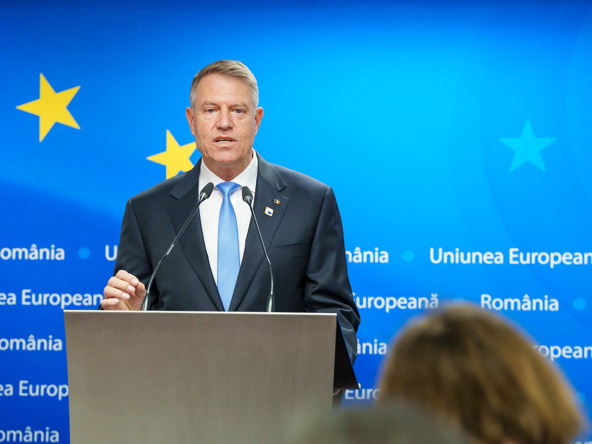 Romanian president says he had “very good” talks with Allies about his NATO candidacy