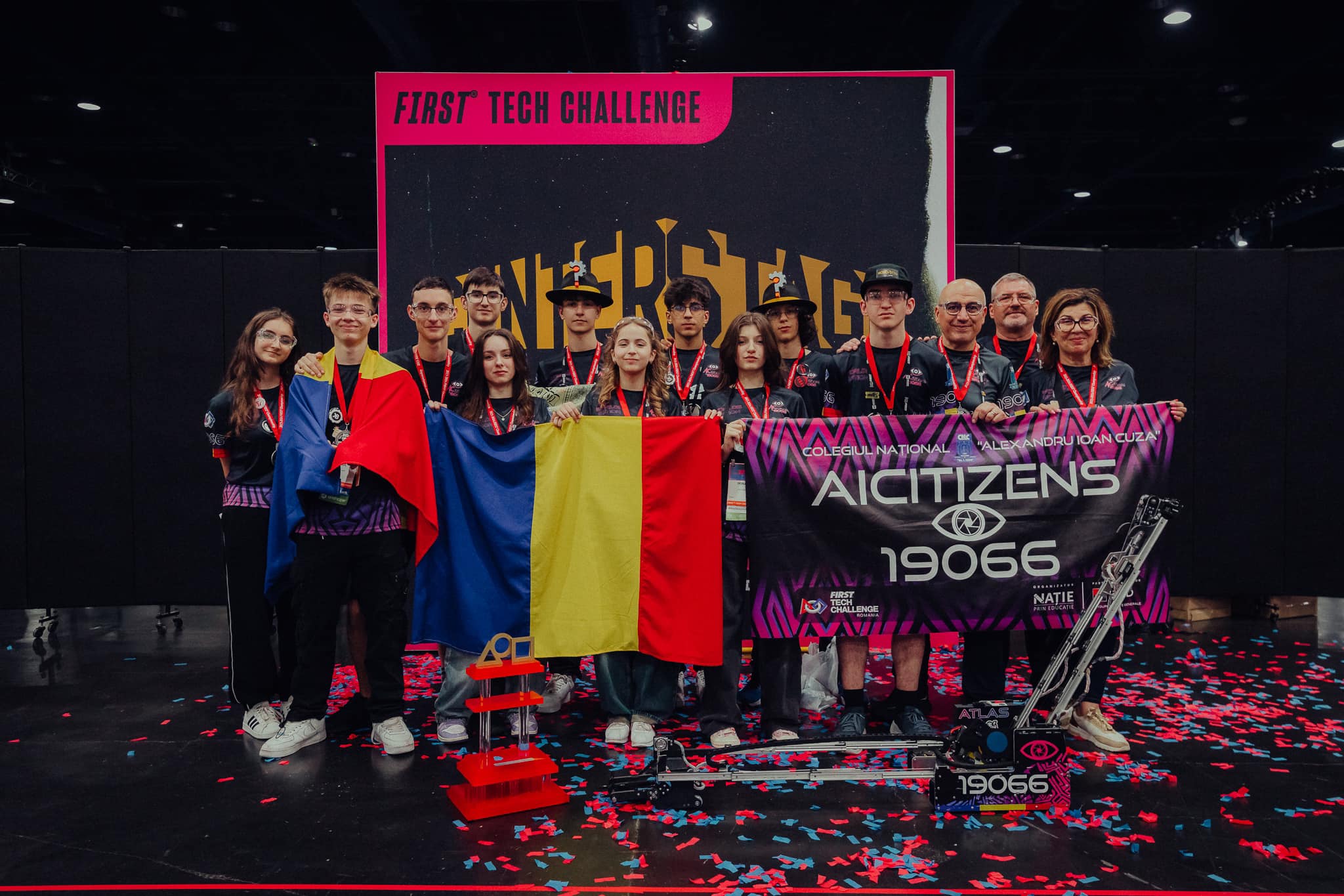 Romanian high school teams part of winners of US’ First Tech Challenge Robotics Championship