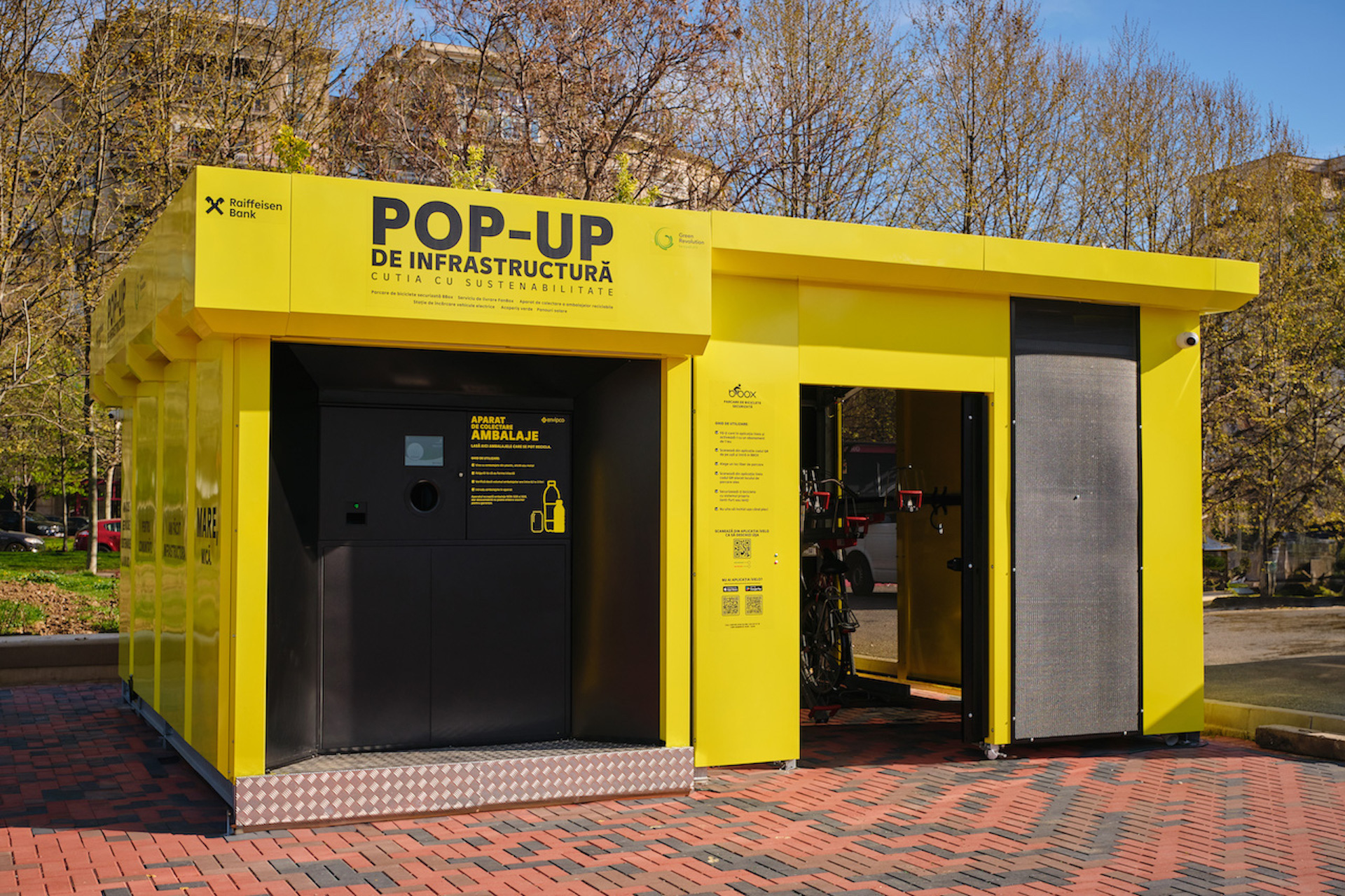 Romanian urban ecology NGO unveils first green pop-up infrastructure module in Bucharest