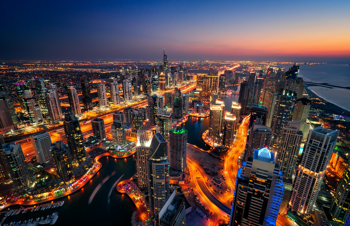 Navigating the Tech-Forward Real Estate Market: A Comprehensive Guide to Property in Dubai for Expats