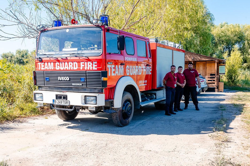 Bucharest City Hall hires private fire service for Văcărești Natural Park