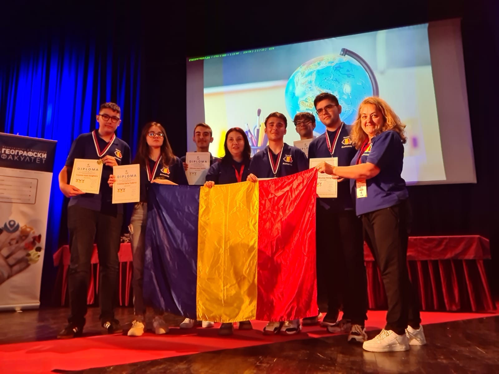 Romanian students win eight medals at European Geography Olympiad