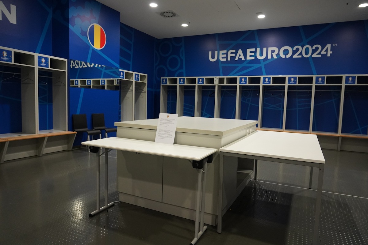 UEFA says Romania were ‘perfect guests’ at EURO 2024 as photos of their perfectly clean locker room go viral