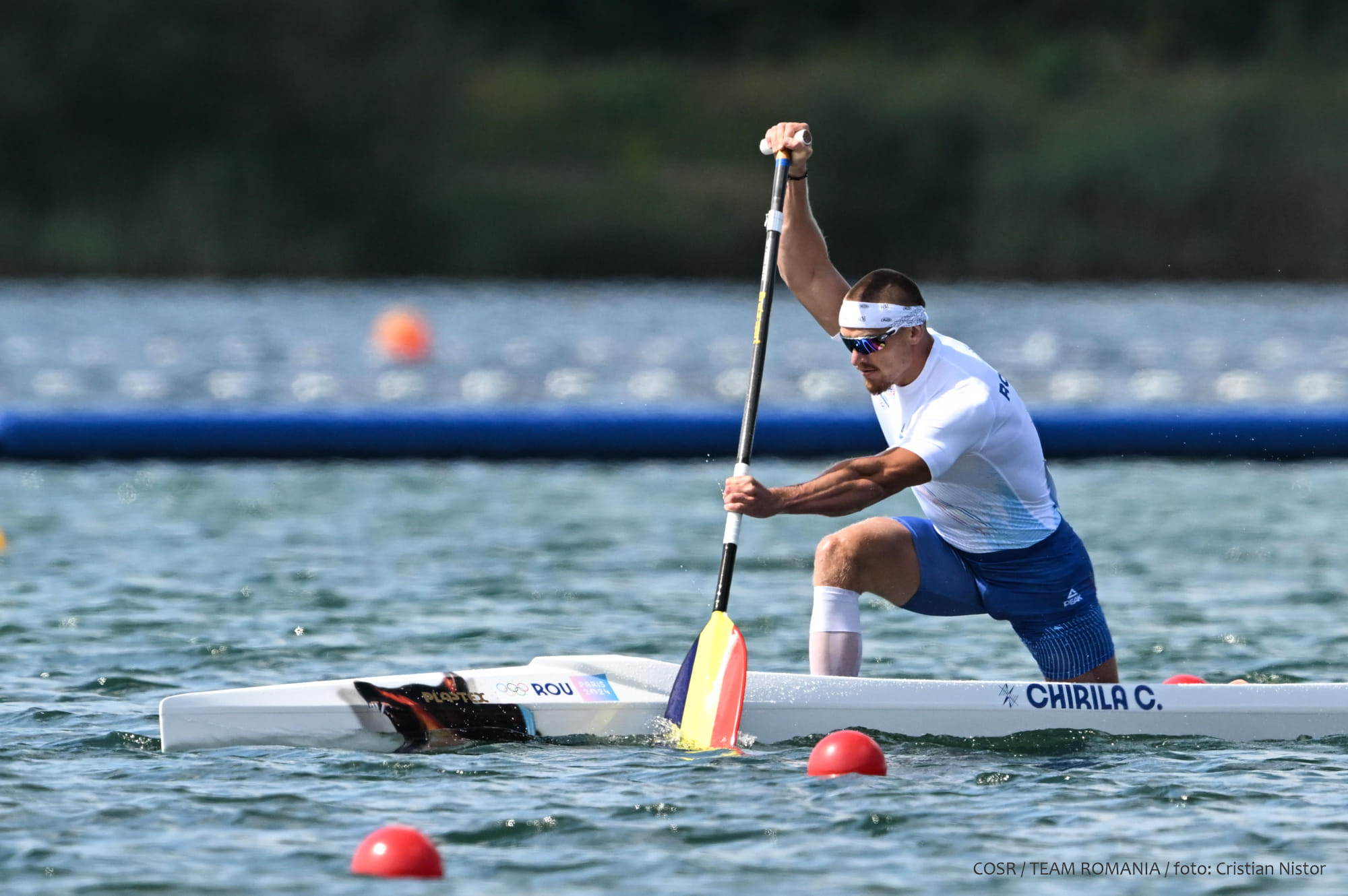 Romanian canoeist qualifies for 1000m single canoe semifinals, sets new Olympic record