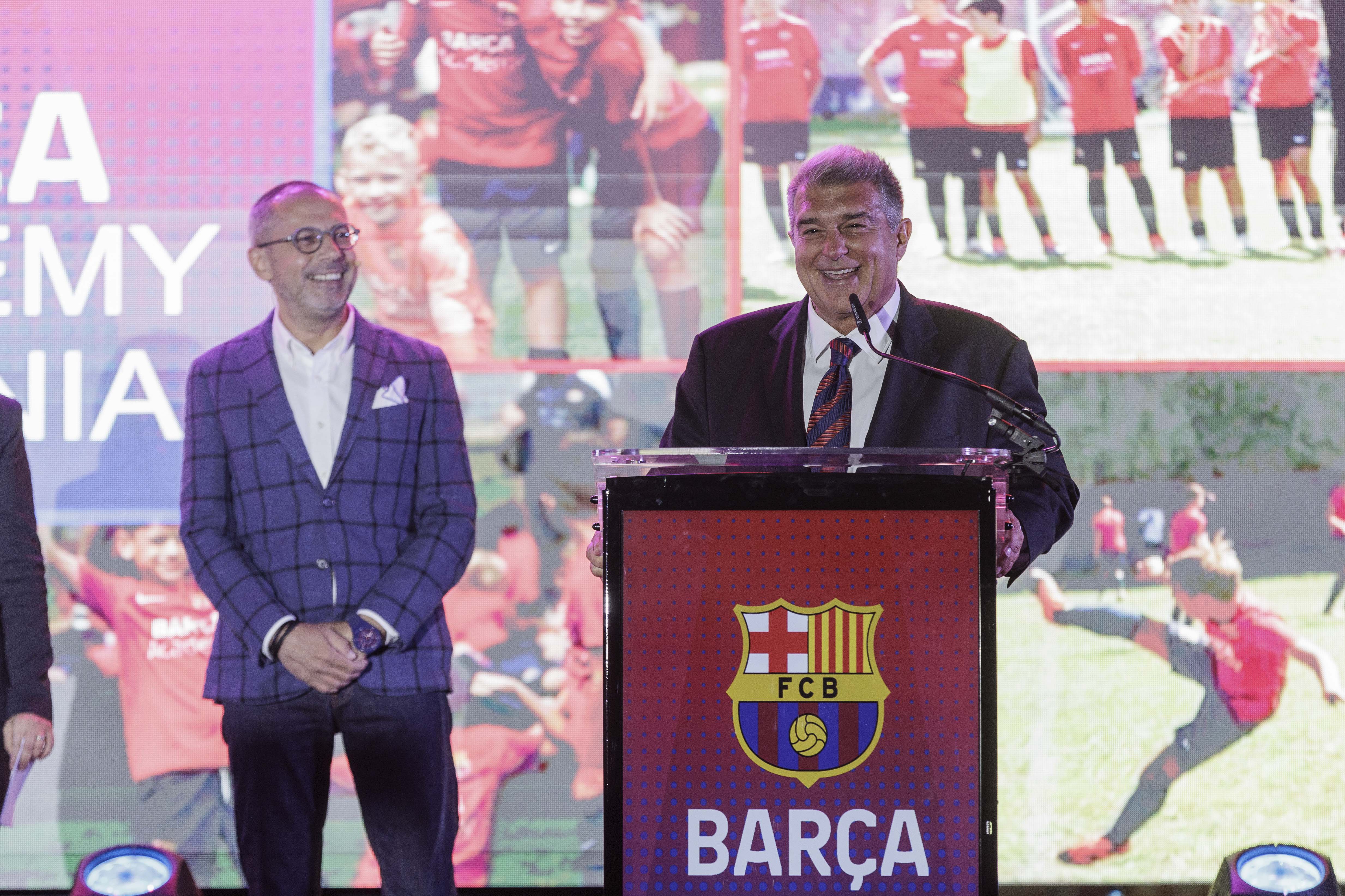 President of FC Barcelona inaugurates football academy in Bucharest