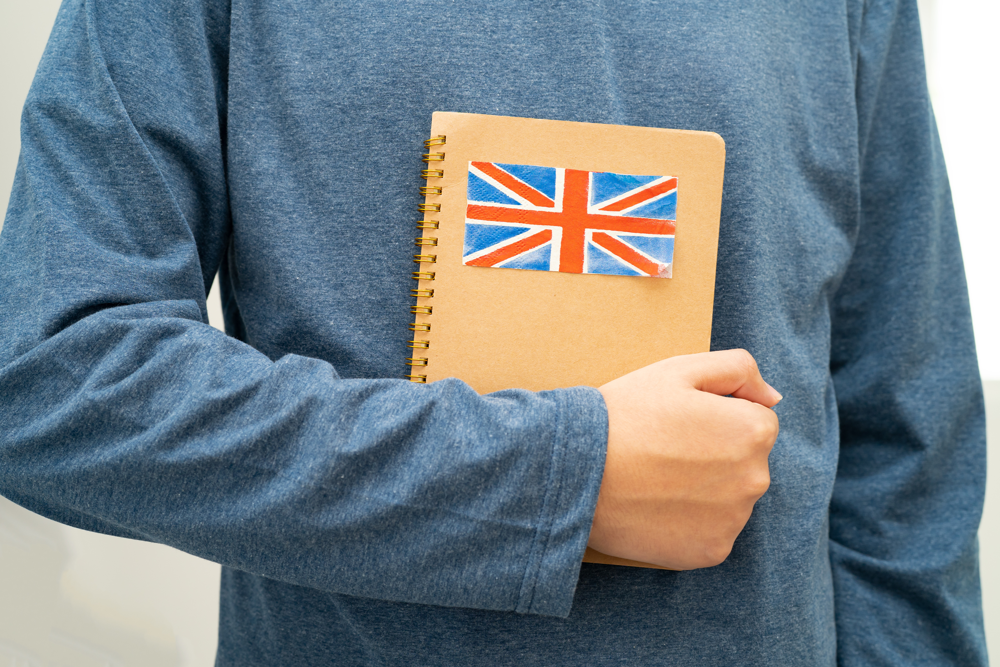 Daily Mail: one in six Romanians in the UK have contracted student loans