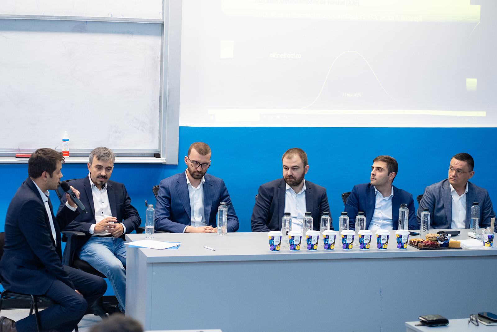 creștere stabilă și interes crescut al investitorilor, spun administratorii de fonduri.