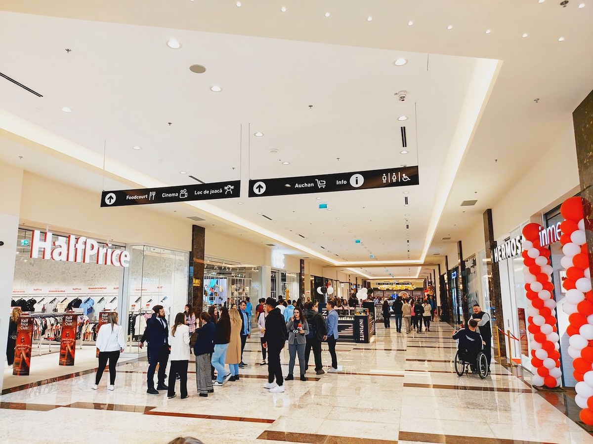 Inaugurarea Extinderii Iulius Mall Suceava: Investiție de 40 milioane EUR Transformă Centrul în Cel Mai Mare Hub Comercial și de Divertisment din Nordul României