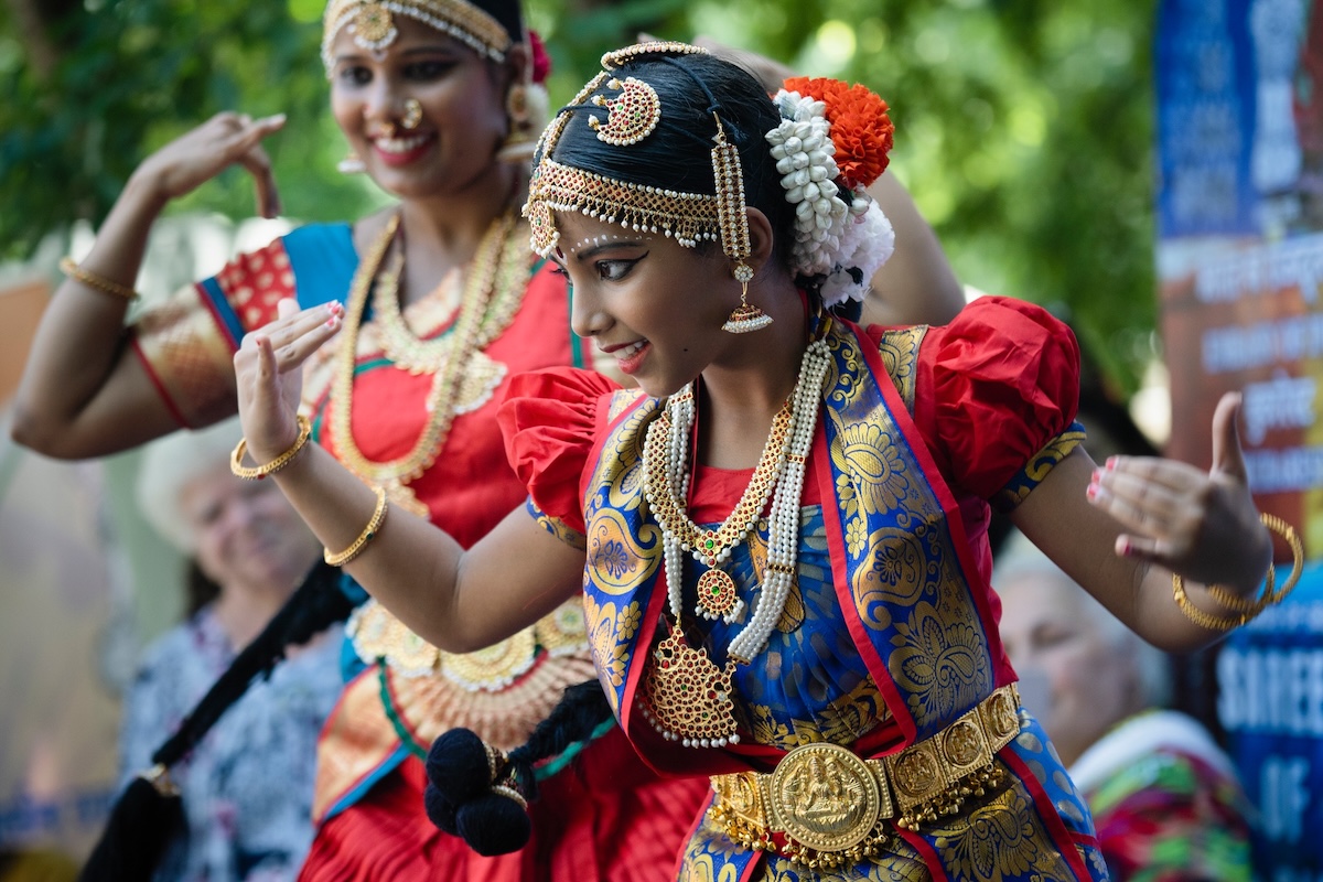 Cultură și Tradiții Indiene la București și Cluj-Napoca, Vara Aceasta!