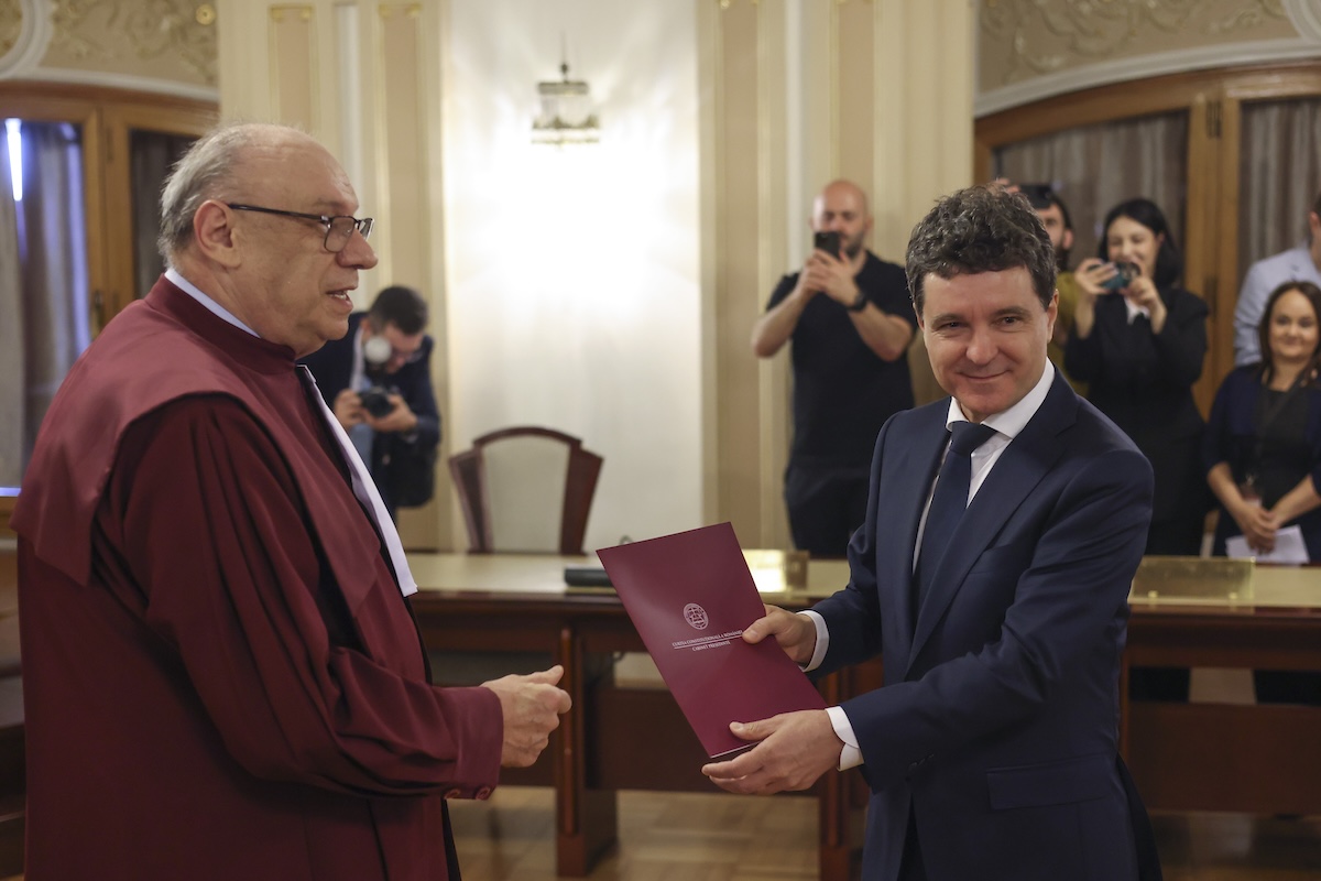  Nicușor Dan va prelua funcția de președinte al României după victoria din alegerile din 18 mai