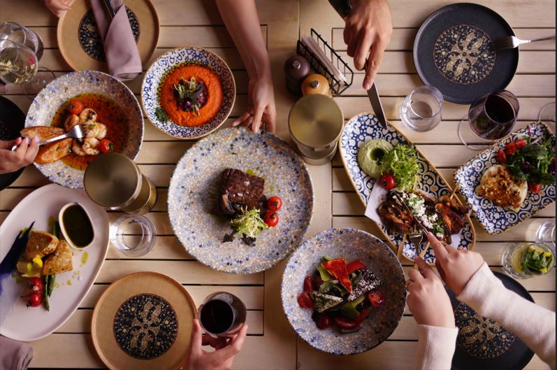 Olea Reînvie Briza Mediteraneană cu O Nouă Experiență Culinară de Excepție la JW Marriott București