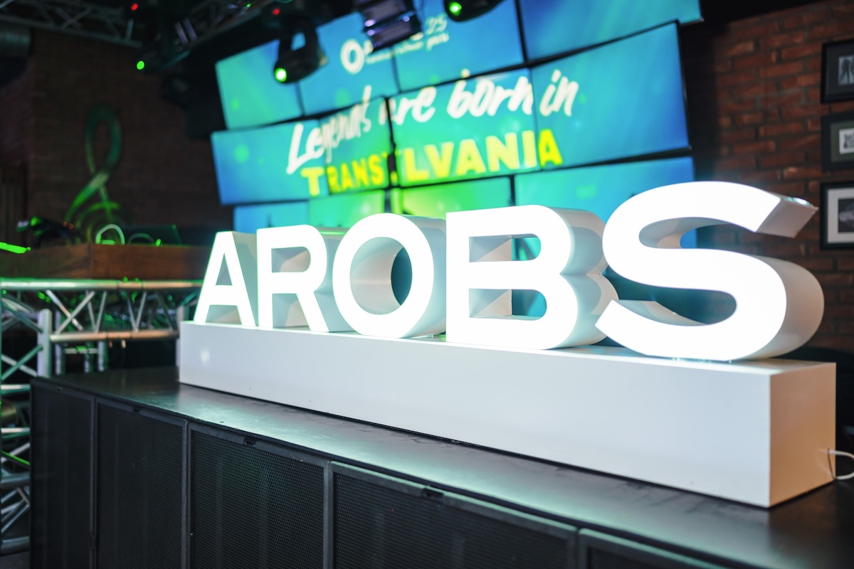 AROBS Transilvania Software își extinde prezența pe piața SUA prin achiziția Codingscape, consolidându-și strategia de creștere internațională în tehnologie.