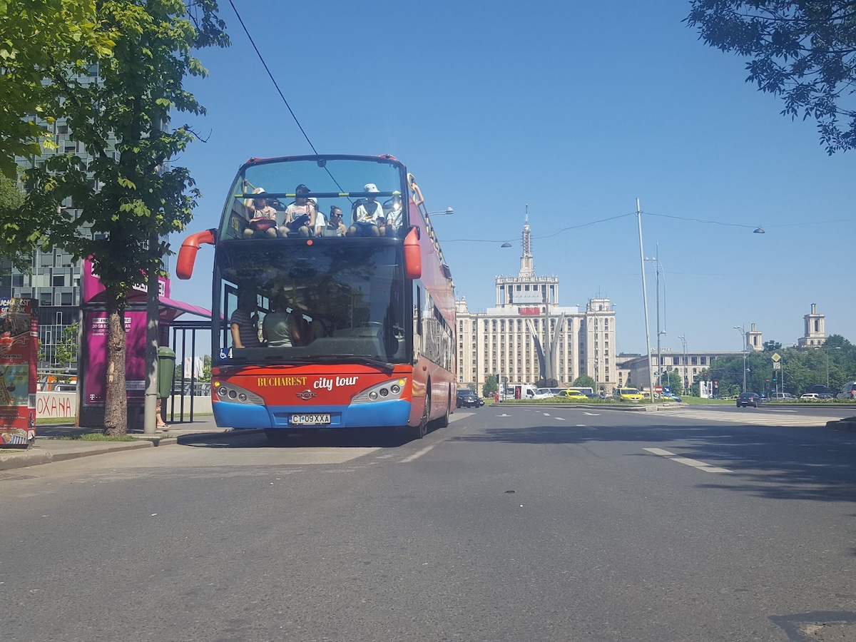Descoperă atracțiile capitalei cu Bucharest City Tour.