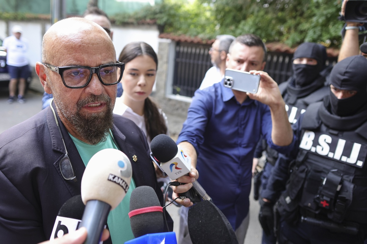 Percheziții DNA la ANPC - Piedone sub control judiciar pentru avertizarea unui hotel despre un control iminent